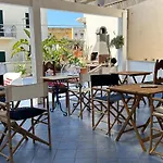 A' Bitta Couette-café *